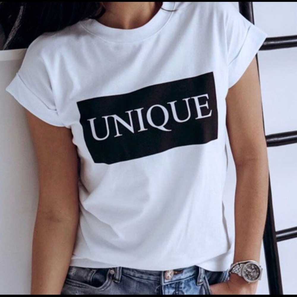 UNIQUE Print T-shirt